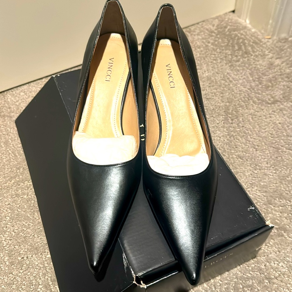 Brand new black kitten heels